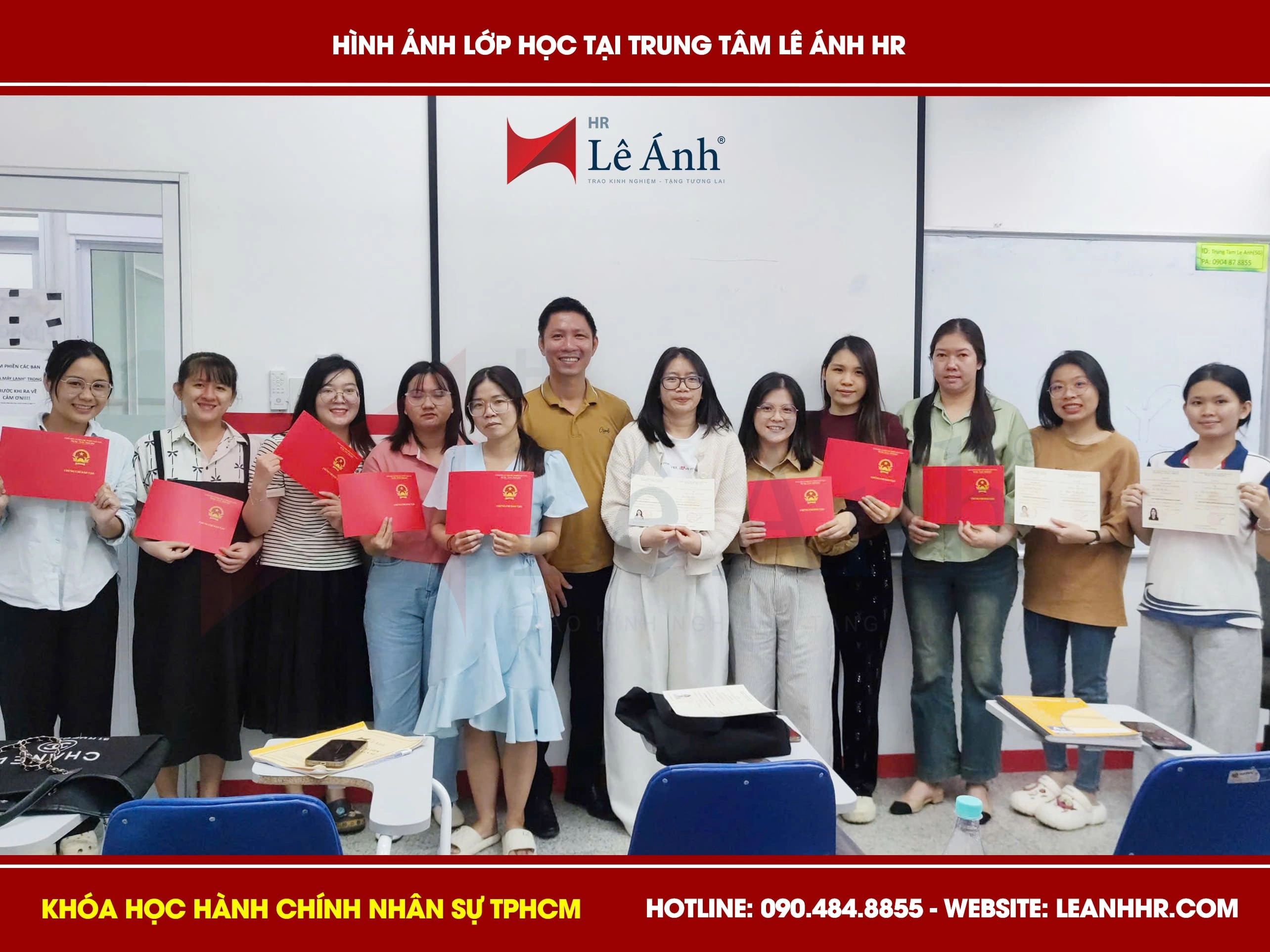 hinh-anh-lop-hoc-tai-trung-tam-le-anh-hr-cung-thay-thai-taijpg-1